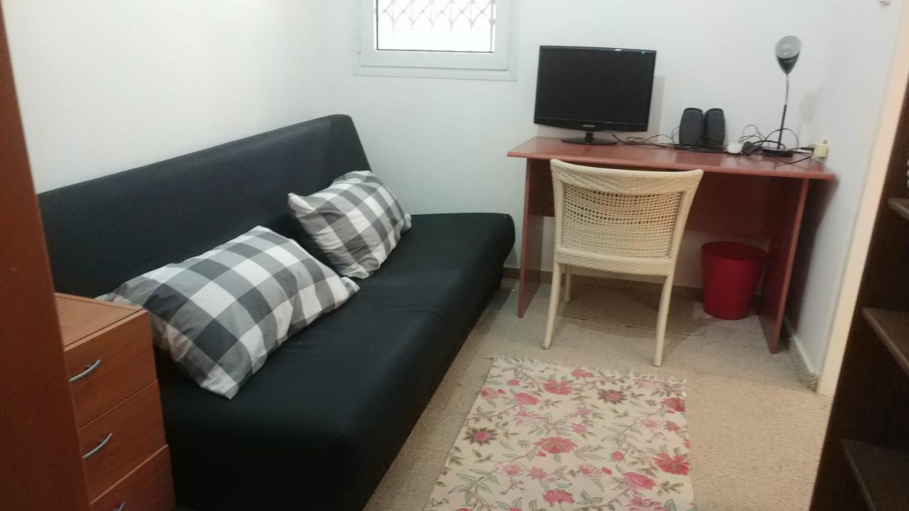 Pool & Garden Aparthotel Rehovot Luaran gambar