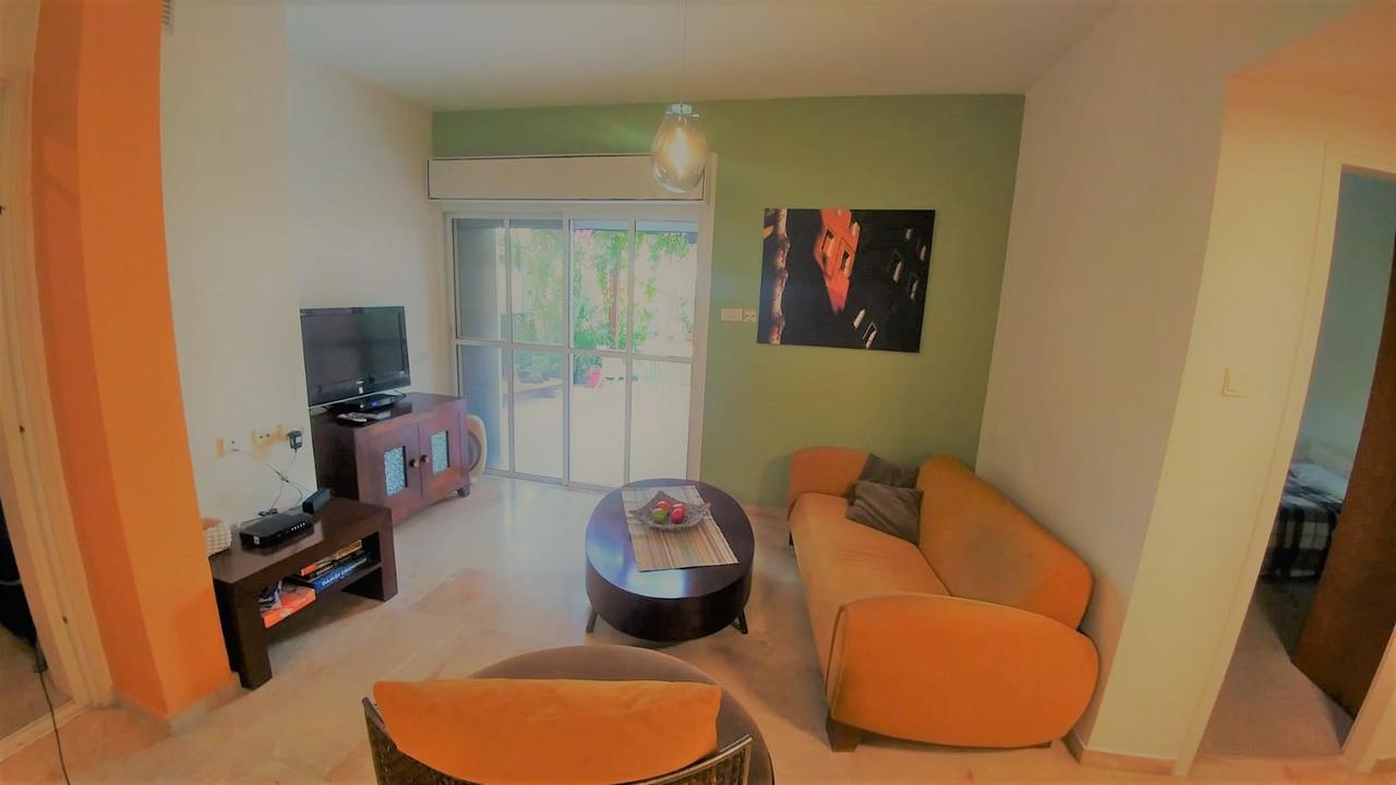 Pool & Garden Aparthotel Rehovot Luaran gambar