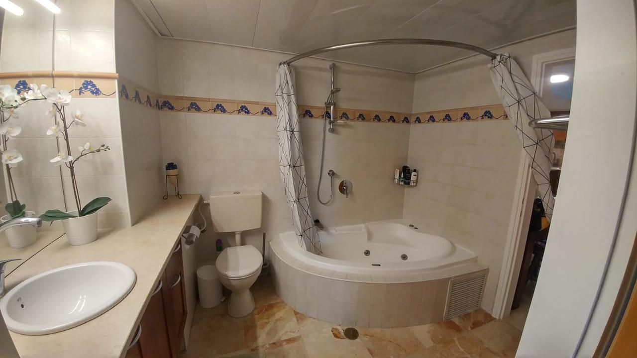 Pool & Garden Aparthotel Rehovot Luaran gambar